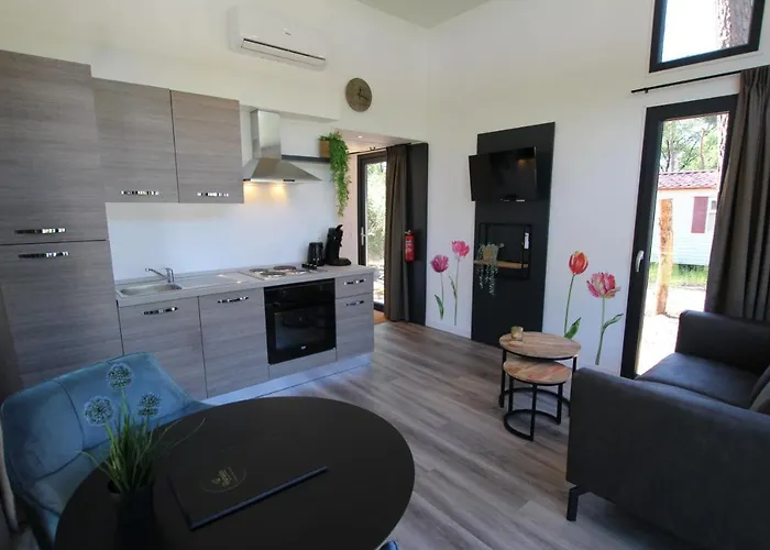 Κάμπινγκ Tiny House *